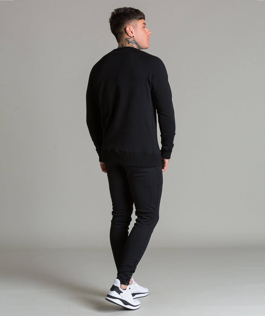 Statement Crew Neck (Black/White) - Machine Fitness